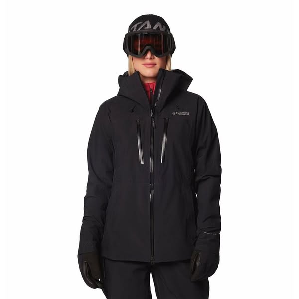 Up to 50% off selected products plus tiered spending discounts up to HK$500.
