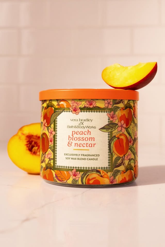 bath & body works — Flash sale on Bath & Body Works products today 6PM–12AM: Body Care HK$68, 3-Wick Candles HK$118, Hand Soaps HK$48.