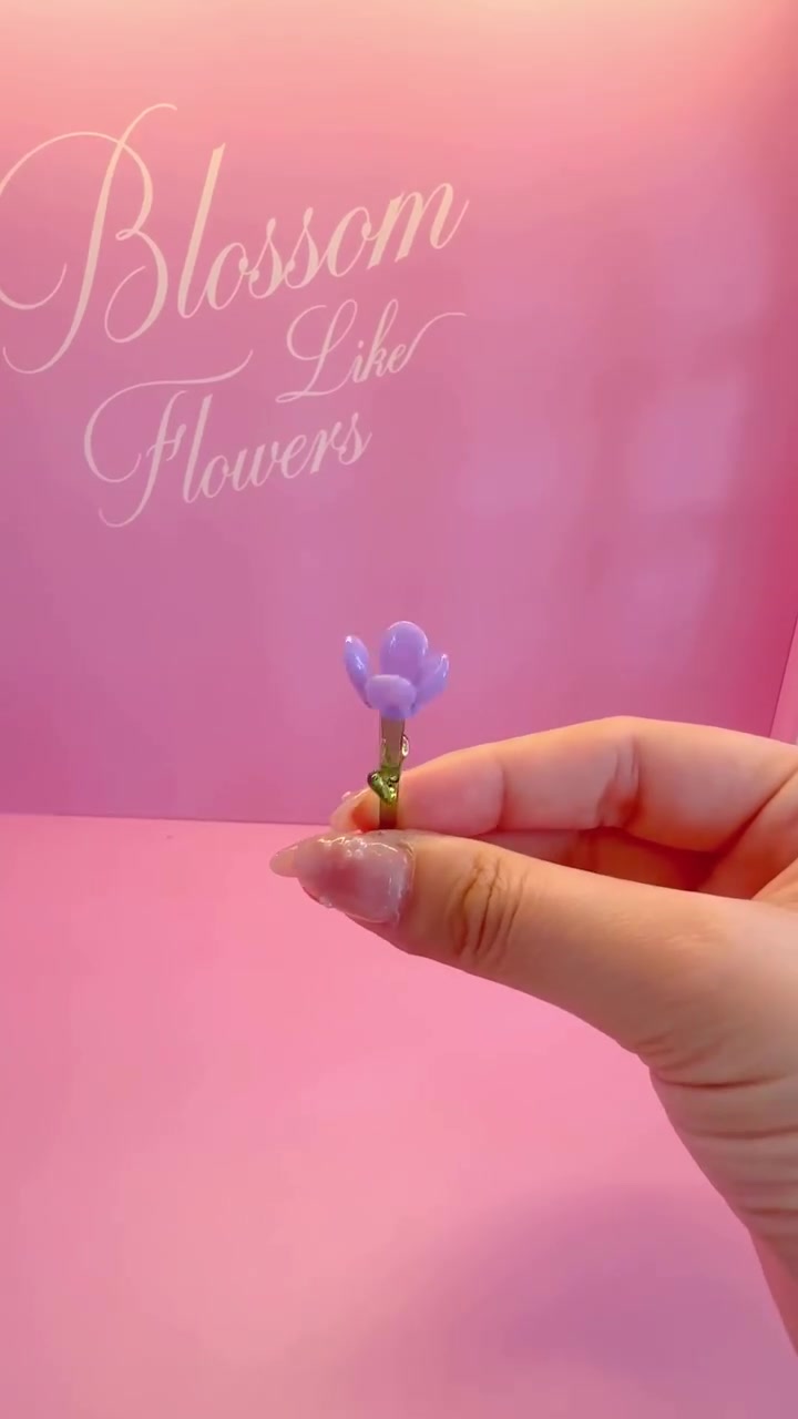 Free DIY glass flower arrangement workshop with booking fee credited toward fragrance purchases.