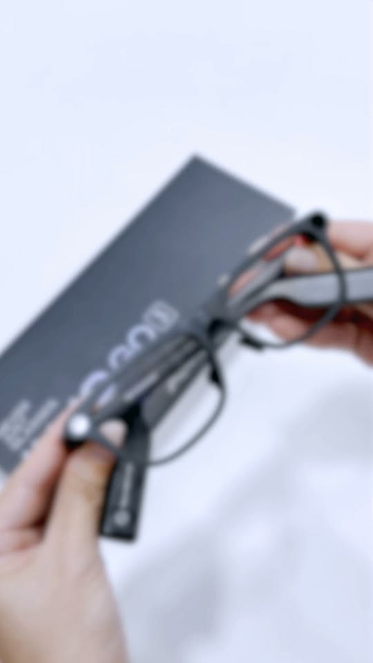3HK — Get INMO GO3 AI glasses for HK$0 with world plan subscription, plus free prescription lenses and 10M AI tokens.