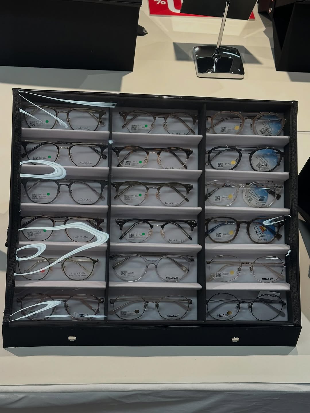 Times Square Bazaar — OWNDAYS eyewear frames and sunglasses up to 70% off, plus HK$300 lens discount voucher.