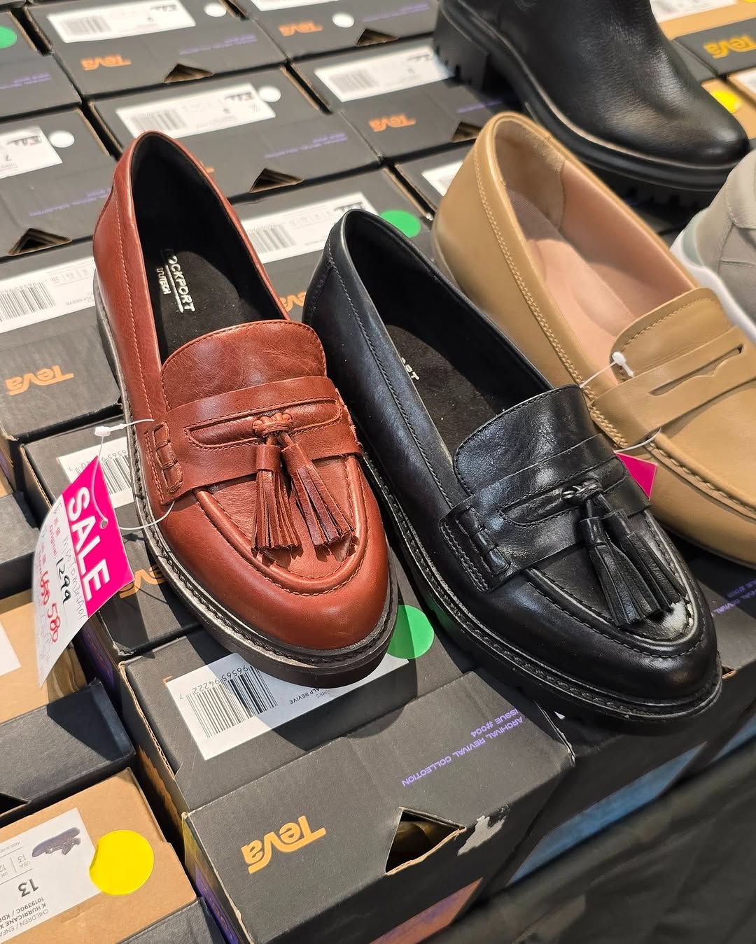 Harbour City Bazaar — Spend HK$500 on Crocs, Teva, or Rockport shoes to get HK$50 off. Plus earn rewards stamps for HK$100 spent.