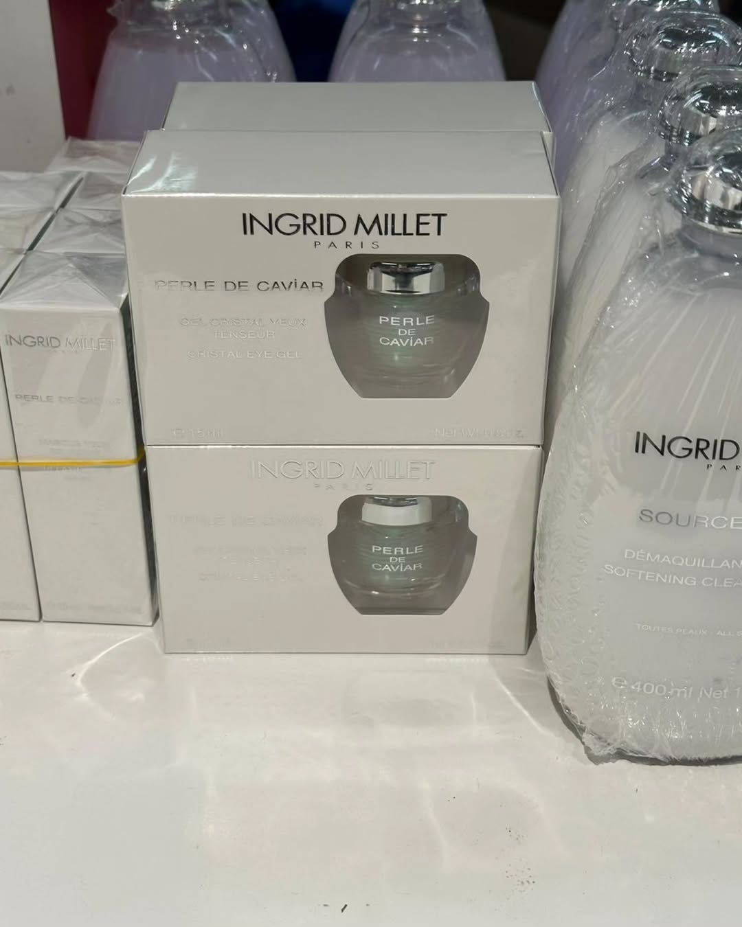 Bazaar (Times Square) — Swimwear buy 1 get 9% off or buy 2 get 20% off. Skincare buy 1 get 1 free. Selected items HK$99 for 3 pieces.