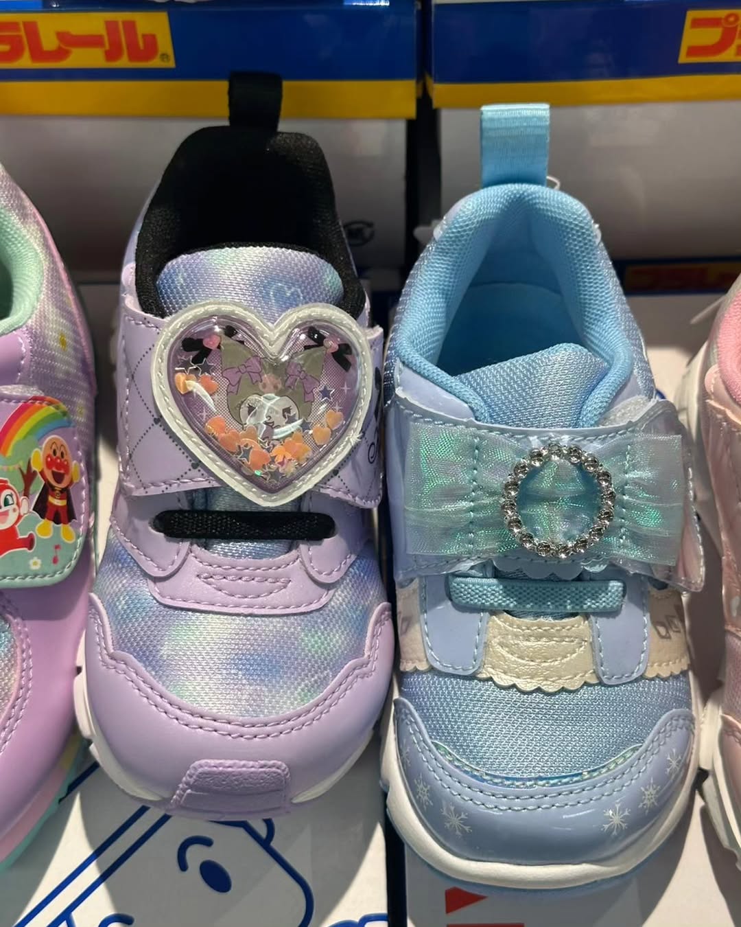 Bazaar (Times Square) — Sports and leisure wear sale with tiered discounts: buy 2 items get 10% off, buy 3 items get 20% off on selected brands.
