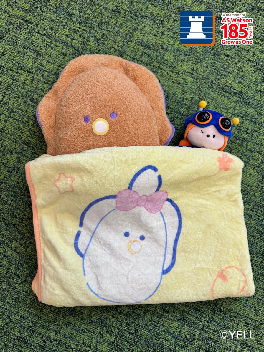 Fortress — Earn electronic stamps with HK$50 spend at partner stores. Collect 5 stamps to redeem limited-edition Oyster BB merchandise at discounted prices. MoneyBack members get plush keychains blind box set at HK$99.