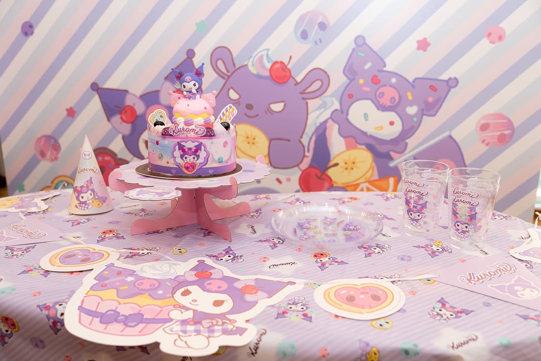maxim's cake promotion
