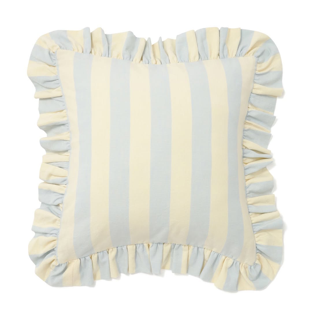 francfranc — Buy 3 items from home textiles, stationery, and selected furniture to get 20% off.