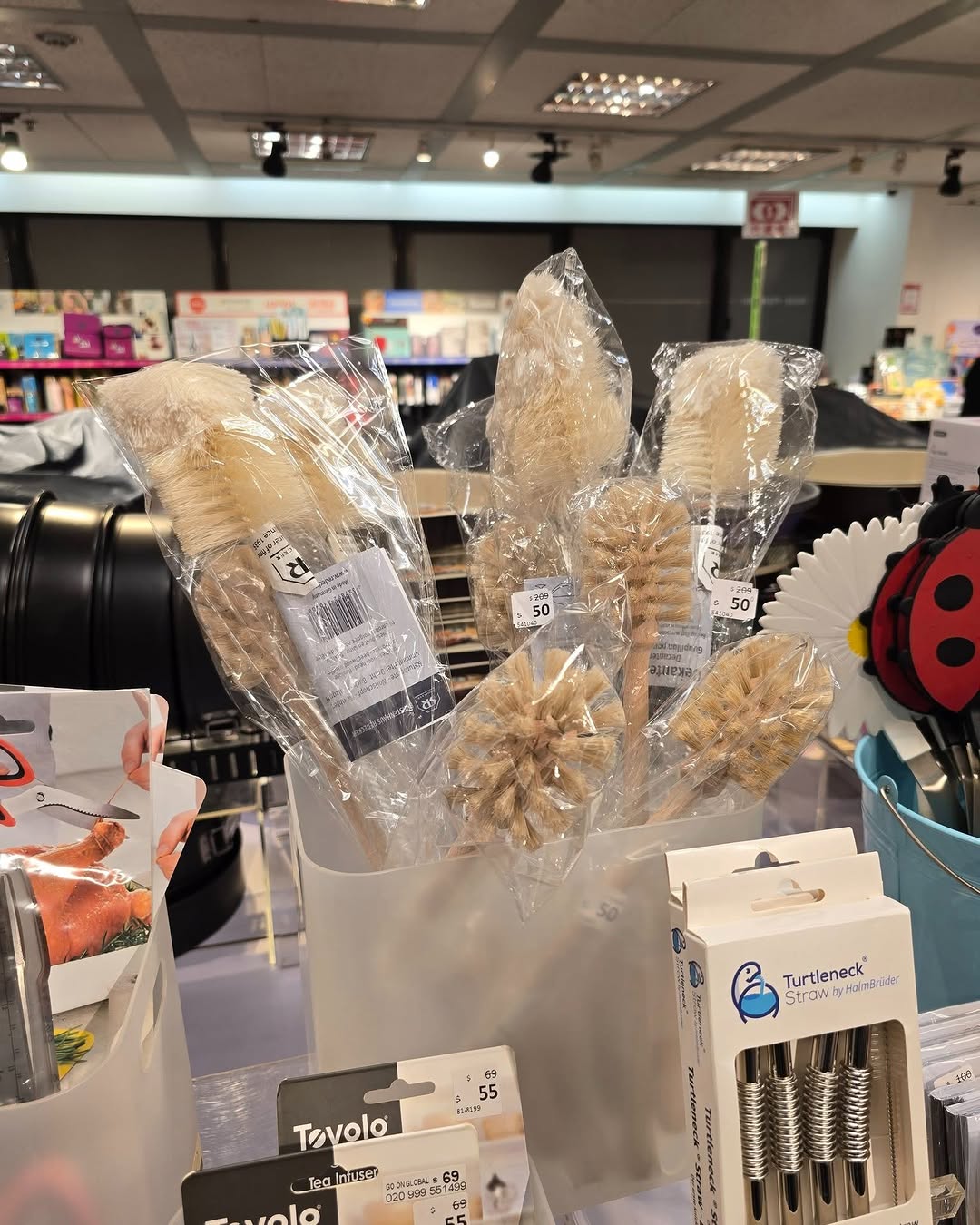 Harbour City Bazaar — Multiple kitchen deals: WOLL/Concept cookware 60% off, Epicurean boards from HK$198, Strata storage from HK$100, Guardini/Tovolo baking BOGO, 3W ergonomic cushion HK$298 + 20% off.