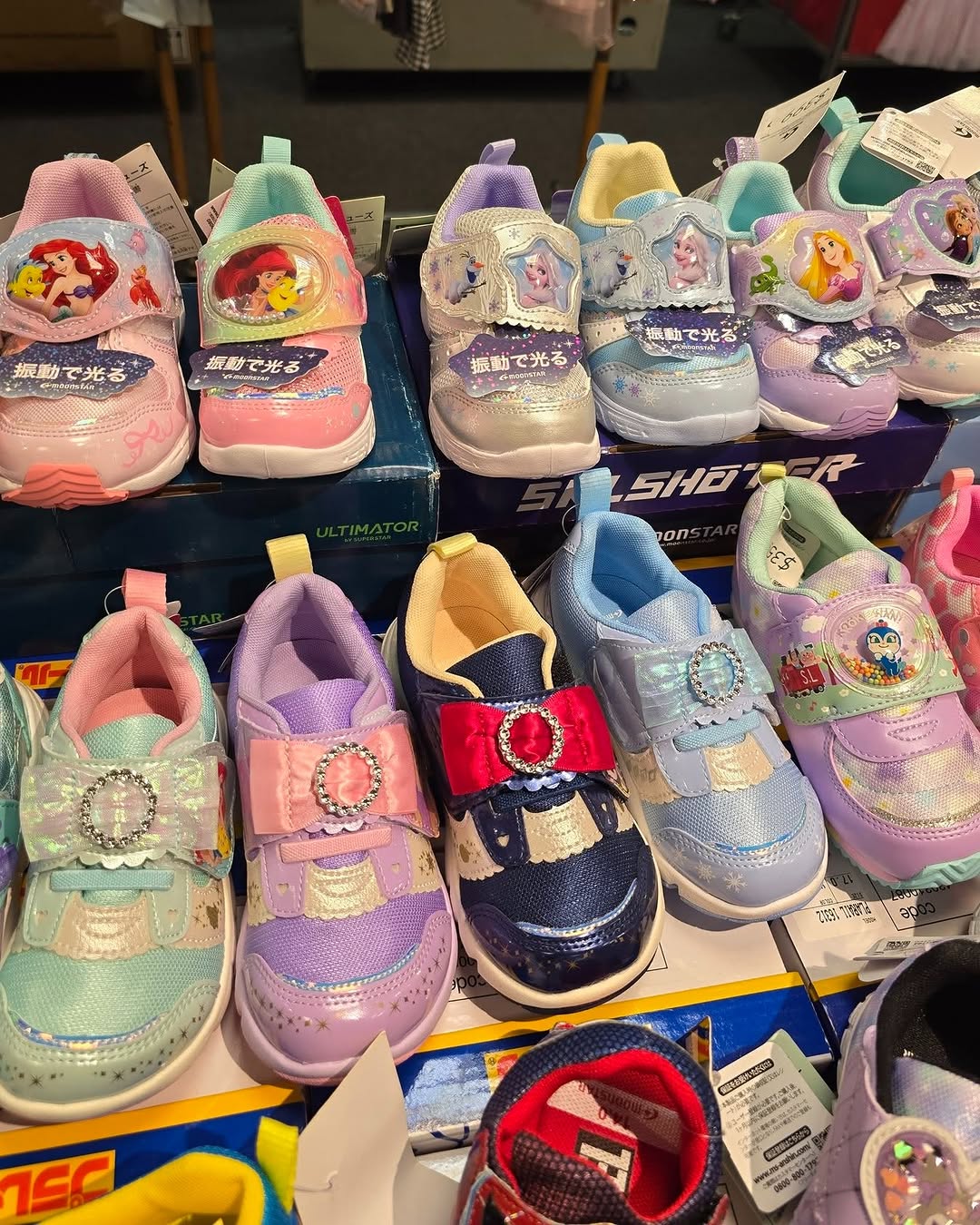 Harbour City Bazaar — Branded fashion warehouse sale with discounted children's shoes from HK$80 and DOUGHNUT apparel at 30% off, with tiered discounts up to 15% off for multiple purchases.