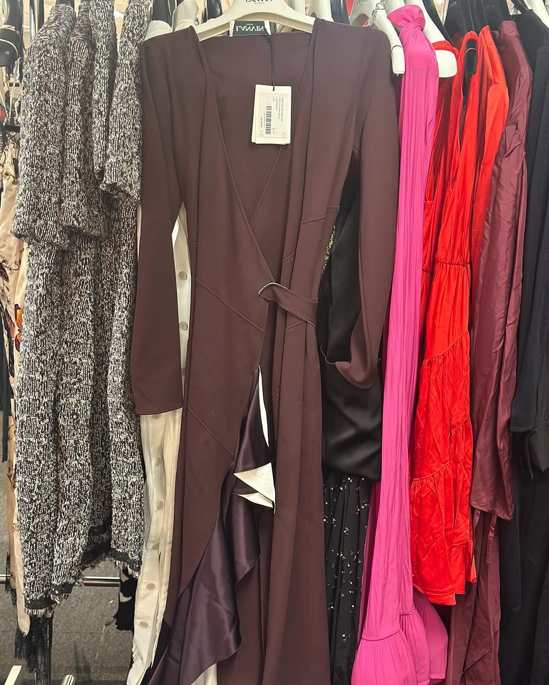Times Square Bazaar — LANVIN and Wolford warehouse sale with up to 85% off clothing, shoes, hosiery and intimates. Stockings from HK$150 per pair.