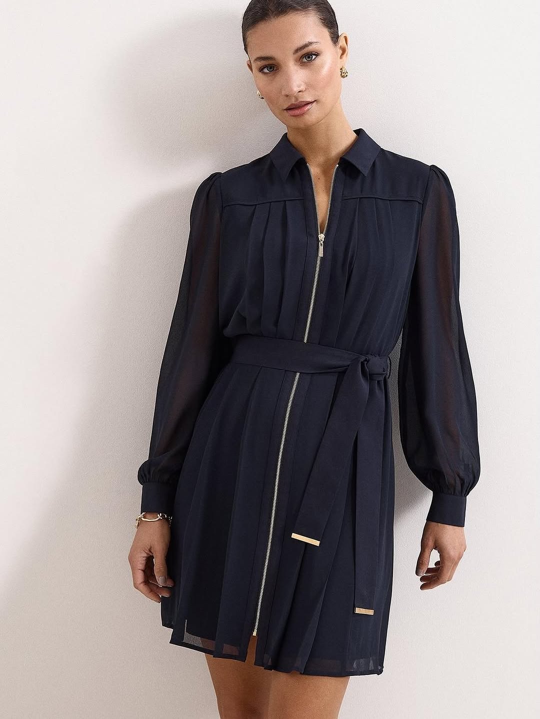 Phase Eight: Free Hong Kong shipping on orders over HKD$2000
