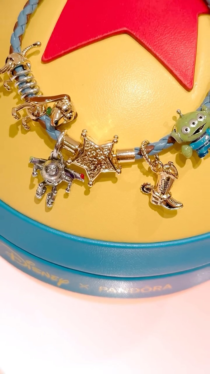 Harbour City — Spend HK$1,980+ on regular-priced items (including one Toy Story piece) to receive a free limited-edition Toy Story Jewellery Box. Limited quantities available.