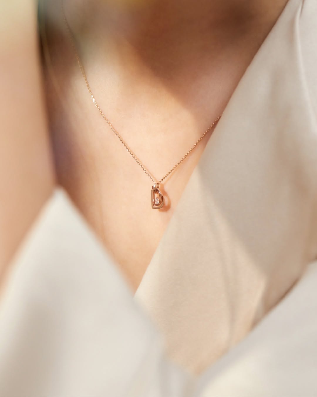 Telford Plaza 德福廣場 — Spend HK$2,000 for 10% off or HK$4,000 for 20% off full-priced jewelry at new store opening.