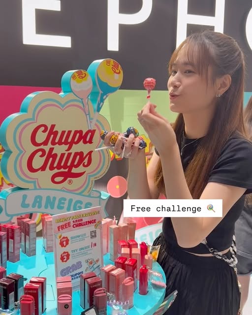 sephora — Spend HK$300 for free icepop or HK$800 for 5-piece gift set + phone strap worth HK$298.
