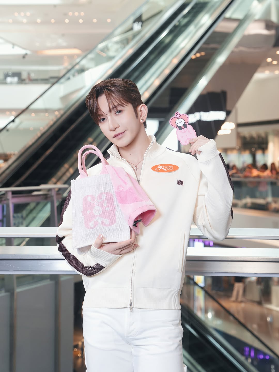 festival walk: Free limited-edition ALLOVER BABIES sports towel set with HK$1,500+ spend in…