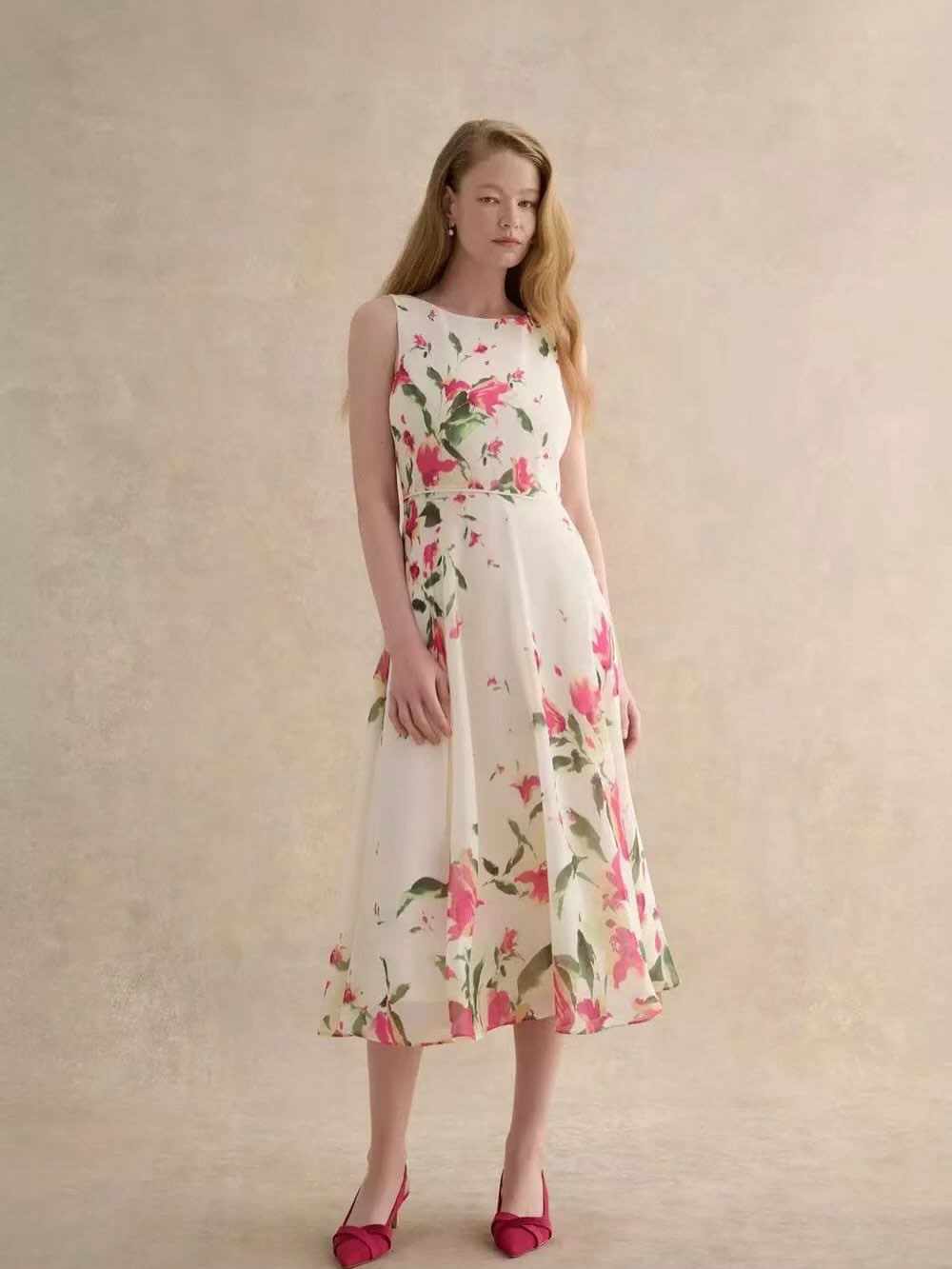 Hobbs — Extra 10% off all sale items at Hobbs London across multiple Hong Kong locations.