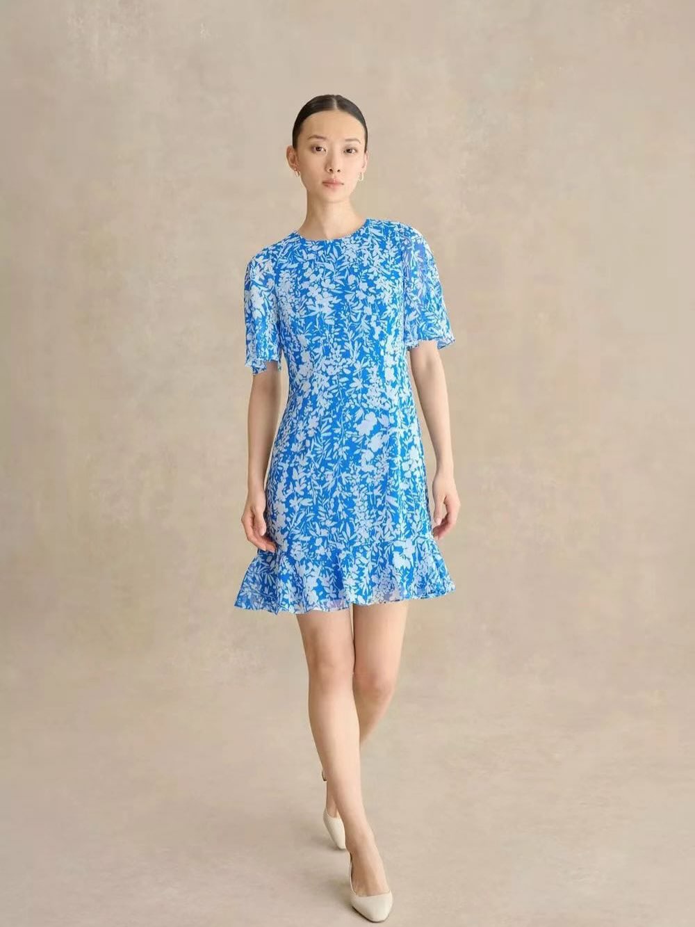 Hobbs — Extra 10% off all sale items at Hobbs London across multiple Hong Kong locations.