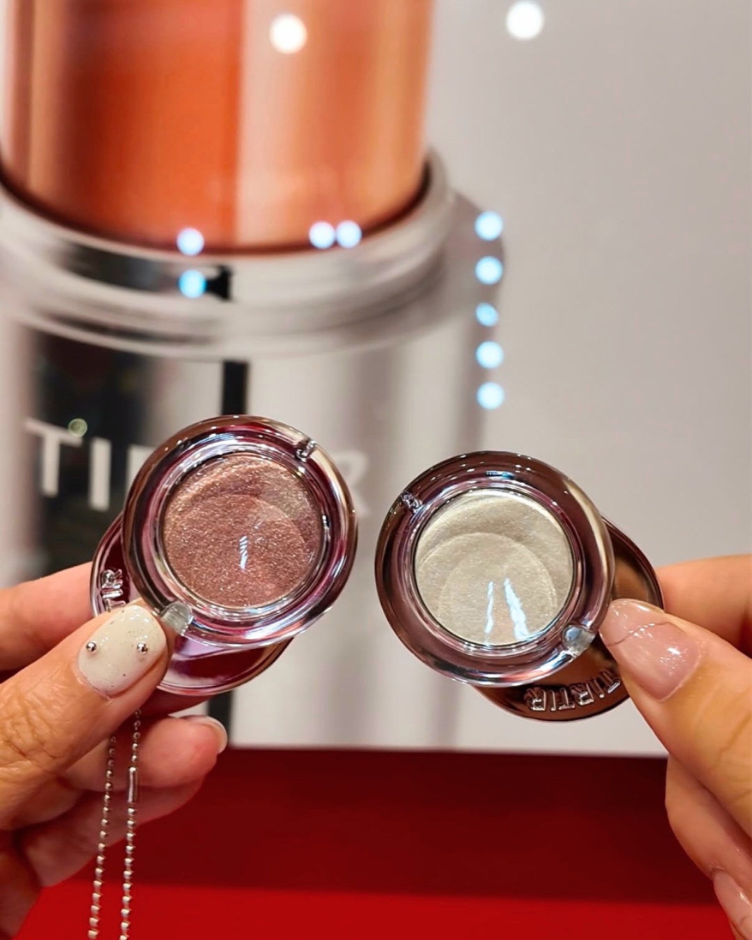logon — TIRTIR pop-up event with free makeup consultation, free lip balm gift, and purchase incentives including free engraving and gifts with minimum spend.