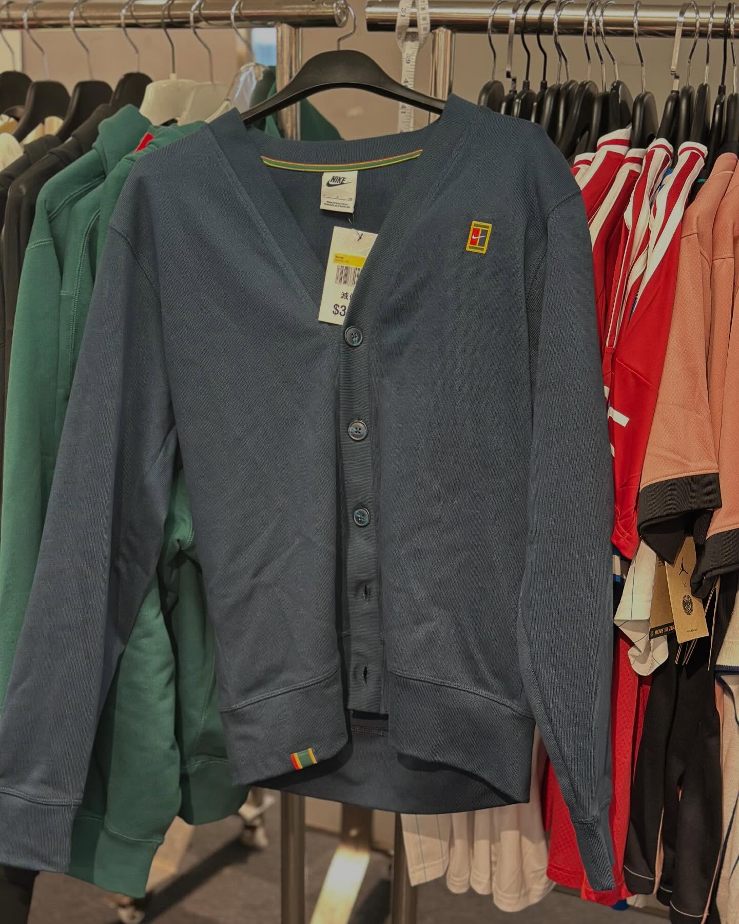 Times Square Bazaar — Warehouse sale of marathon sportswear and athletic brands at discounted prices. July 22-27 at Times Square Causeway Bay.