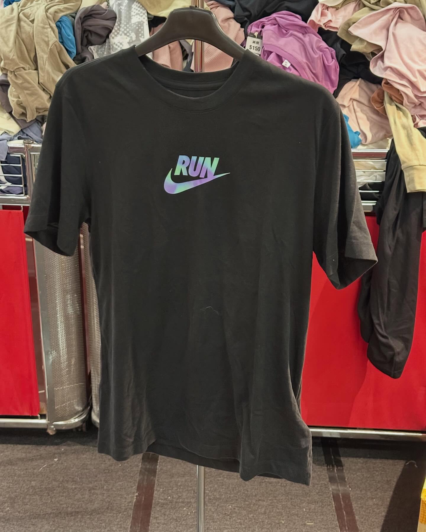 Times Square Bazaar — Warehouse sale of marathon sportswear and athletic brands at discounted prices. July 22-27 at Times Square Causeway Bay.