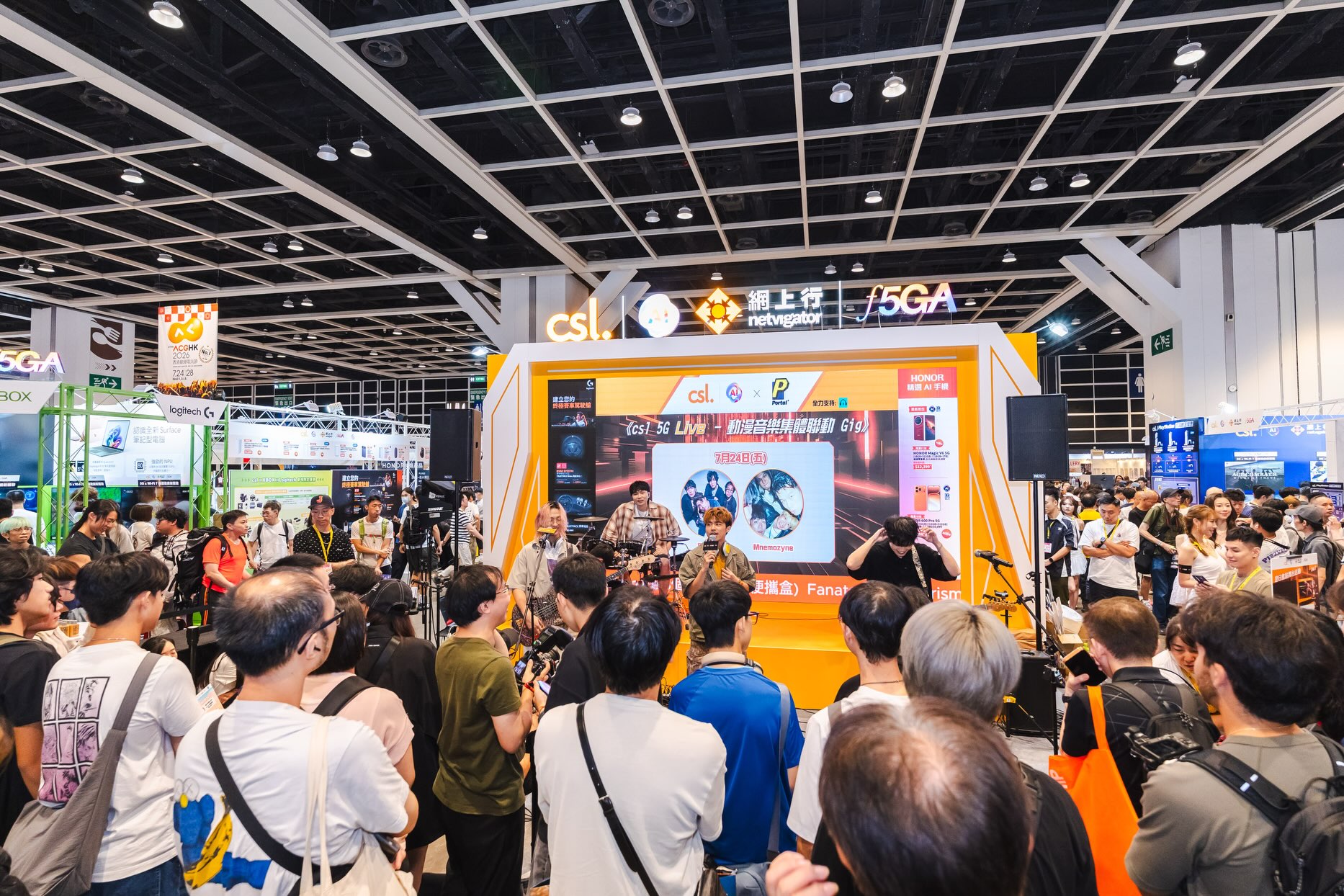 CSL — Event-exclusive AR Lens registration offers free beauty samples and discount voucher. AI Store deals up to 80% off on select products.