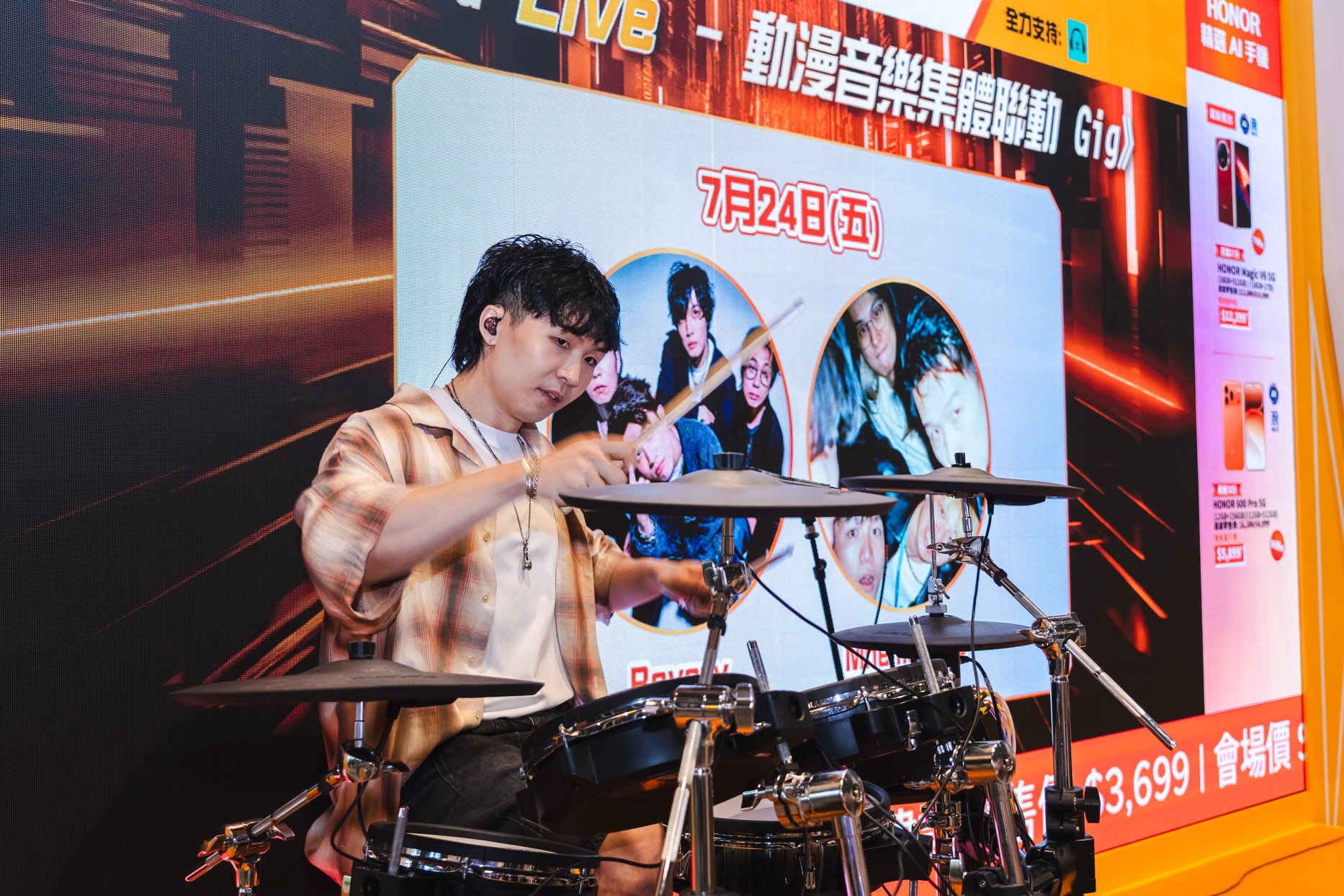 CSL — Event-exclusive AR Lens registration offers free beauty samples and discount voucher. AI Store deals up to 80% off on select products.