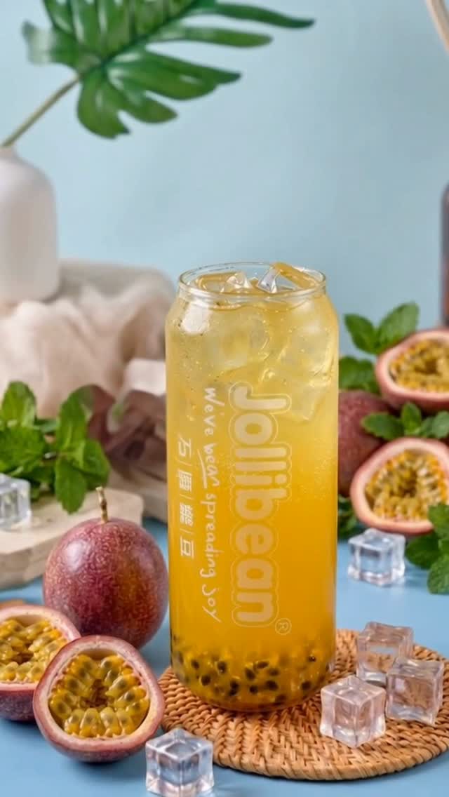 Limited-time trial price of HK$19 for frozen soda drinks, down from HK$26.