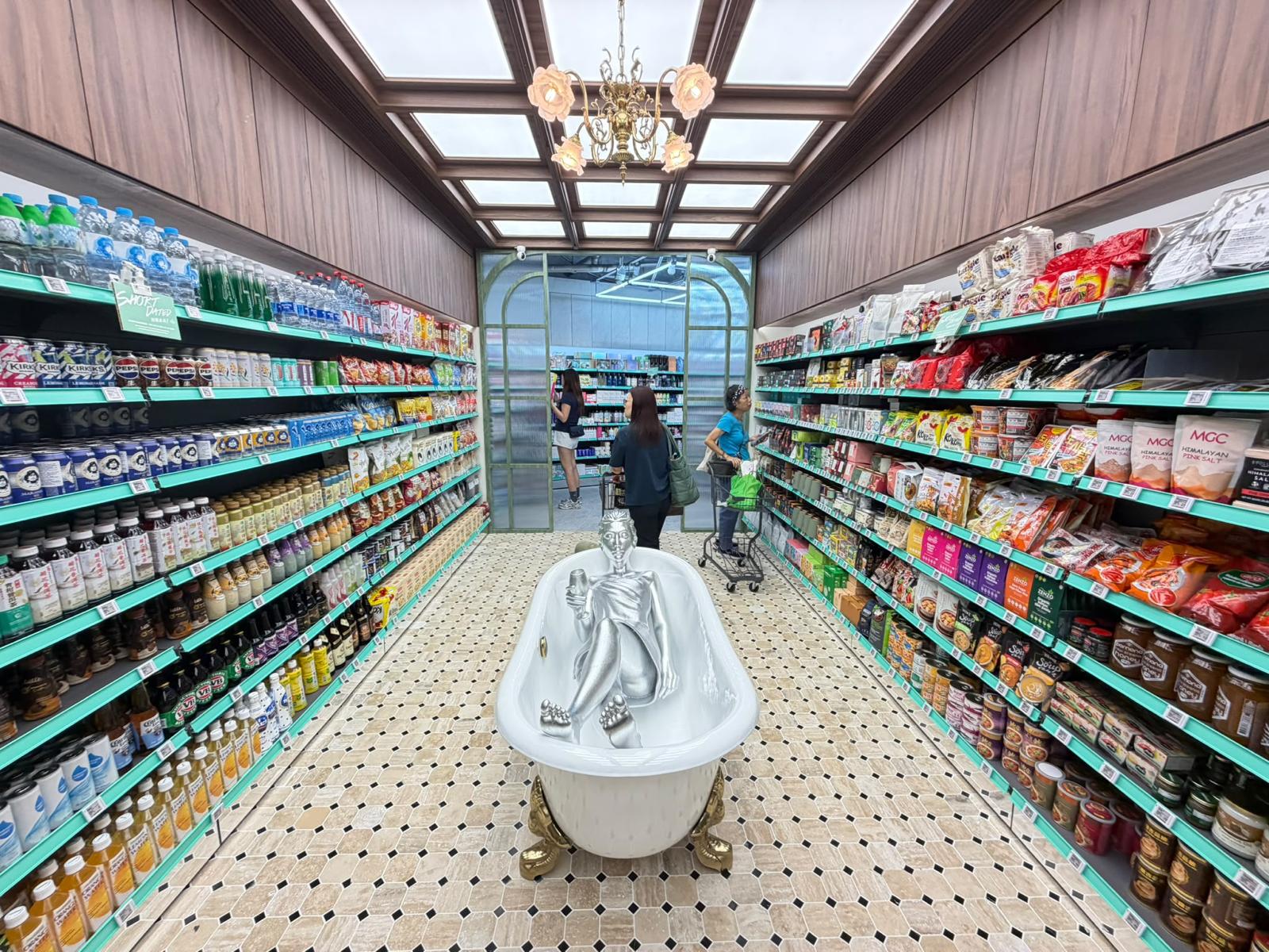 Green Price opening at Harbour North with discounted clearance products. Members earn points on every HK$1 spent with tier upgrades and exclusive savings.