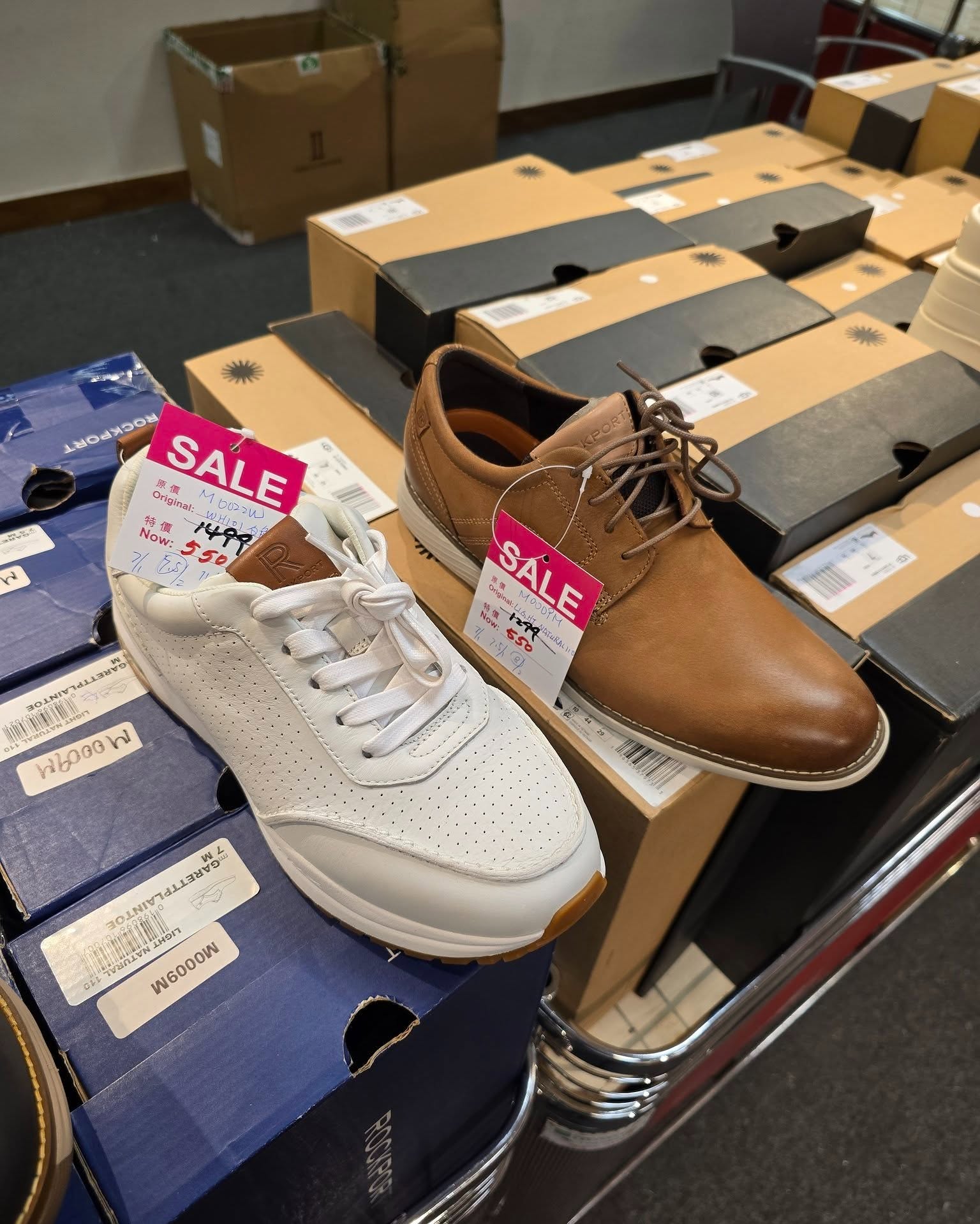 Harbour City Bazaar — Spend HK$500 on selected shoes (Crocs, Teva, Rockport, UGG) and get HK$50 off.