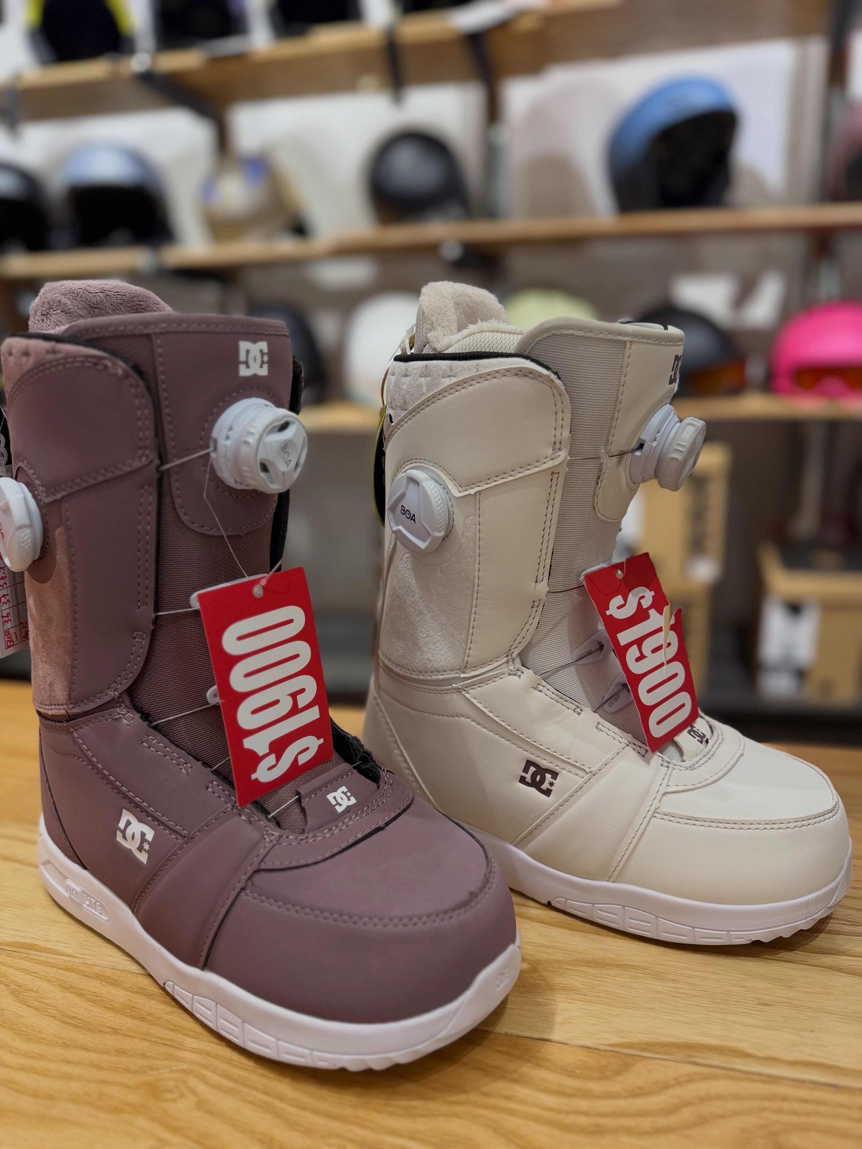 Island Wake snow shoes at 30% off for a limited time this winter season.