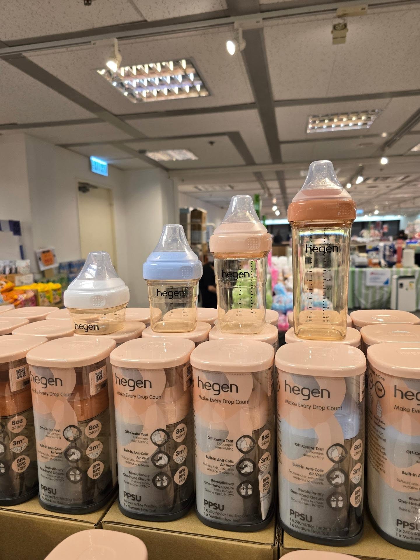 Branded kids and babies fair with special pricing on Hegen bottles, Hamico teething products at HK$42, Parasol diapers at HK$169/box with free shipping, infant food/drinks at…