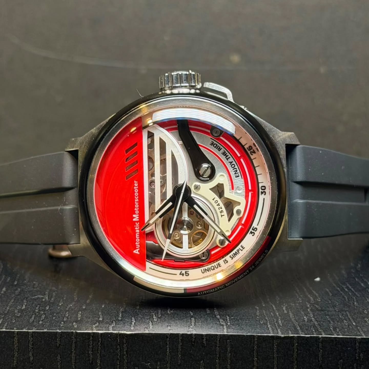 auto shop — Limited-time autumn offer: Automatic Motorscooter watch at HK$2,980 from Oct 9 to Nov 15.