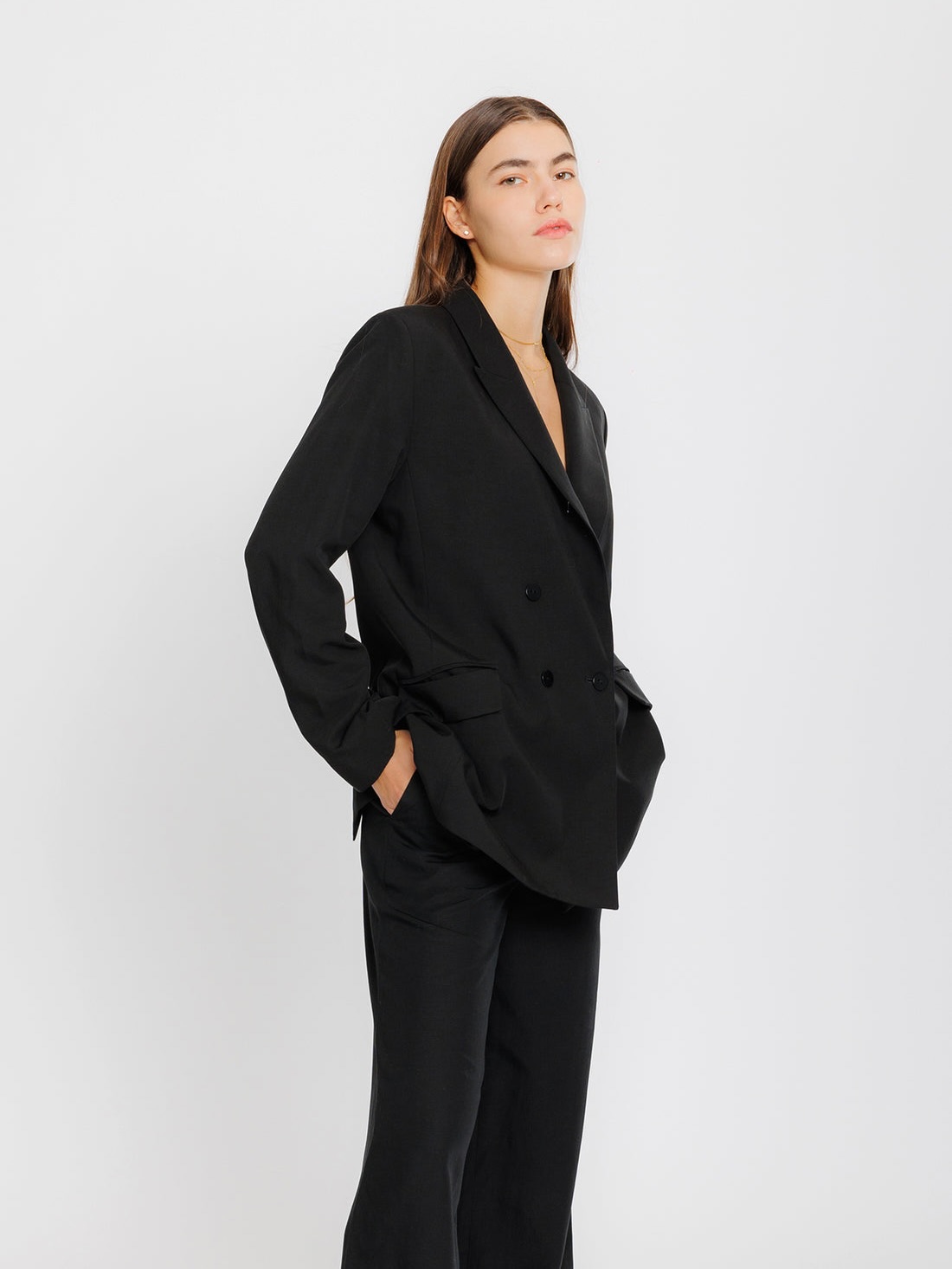 dafu — Get a limited edition sustainable shoe bag free with DAFU PLUS purchase (HK$899+), or add it for HK$45 with other DAFU styles.