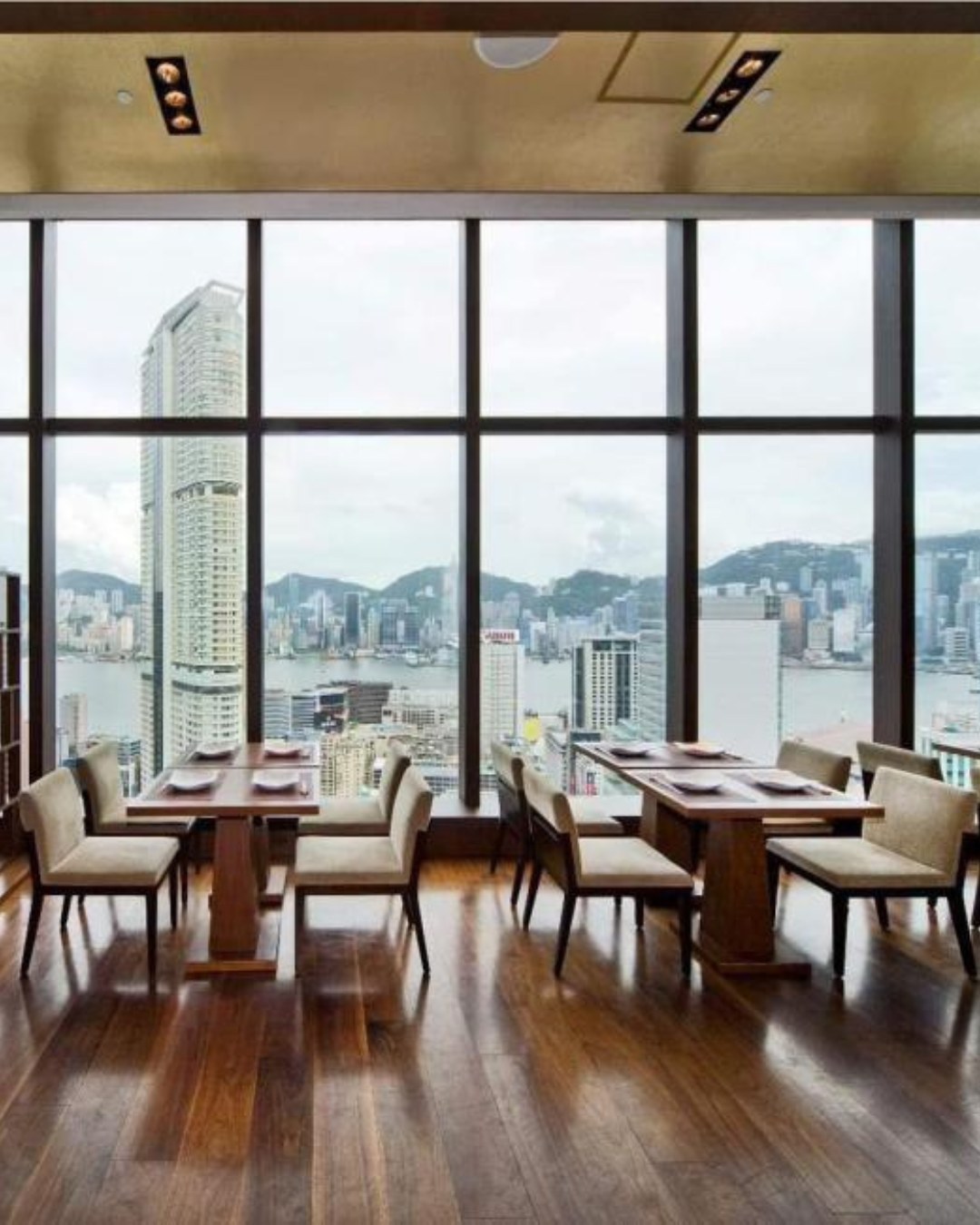 the one — Buy one get one free on lunch Omakase set. Per person from HK$240 after discount.