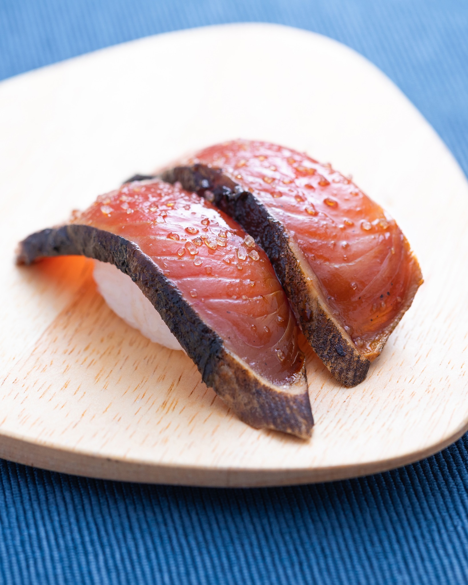 2 pieces of Kochi Prefecture bonito for HK$16.