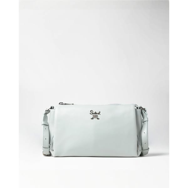Buy 2 full-price items at 68% off plus extra 9% off with code, free phone strap over HK$1,000.