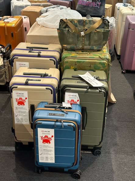 Times Square Bazaar — Brand fashion sale with multiple discounts: up to 80% off selected items, buy 2-3 get discounts, prices from HK$100-$399. July 1-6, 2026.