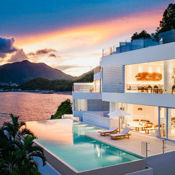 Trip.com — Oceanview hotel rooms starting from HK$1,600 with afternoon tea, drinks, and breakfast included.