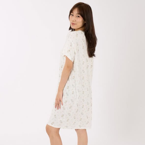 6IXTY8IGHT — Free shipping on orders over HK$299, or free shipping for Pink Friend/BFF members. Earn 2X points on Wednesdays with new Pink Club.