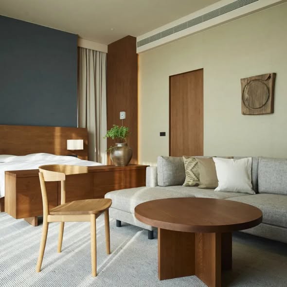 Trip.com — Hotel stays at 5% off with coupon, plus high-speed rail vouchers offering HK$30 off purchases over HK$50. Savings up to HK$110 for 3-night stays.