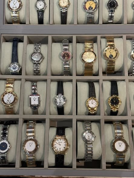 Times Square Bazaar — Watch clearance sale with up to 45% off Swiss and Japanese brands. Prices from HK$500.