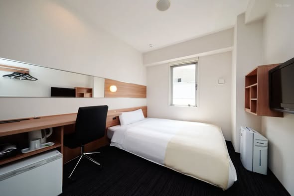 Osaka Namba hotel rooms from HK$199/night for limited time flash sale starting Oct 28.