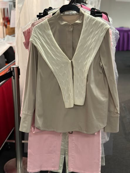 Times Square Bazaar — French HECHTER PARIS menswear and German Laurèl womenswear clearance sale with discounts up to 90% off selected items.