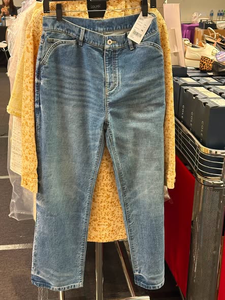 Times Square Bazaar — French HECHTER PARIS menswear and German Laurèl womenswear clearance sale with discounts up to 90% off selected items.