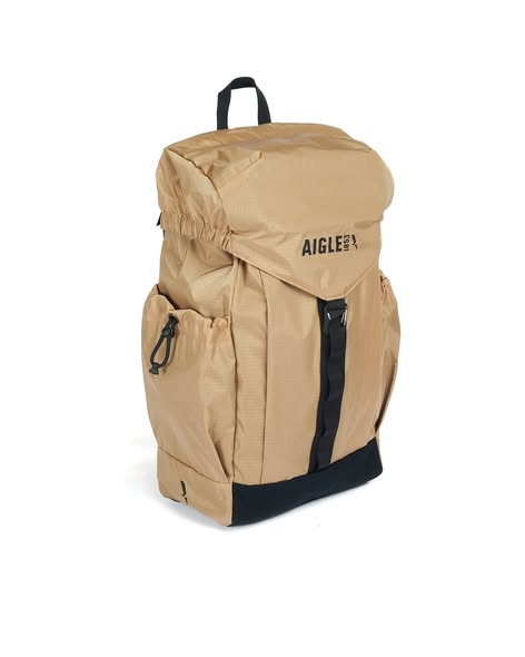 aigle — 20% off all men's items. Free gifts with purchases over HK$2,200.