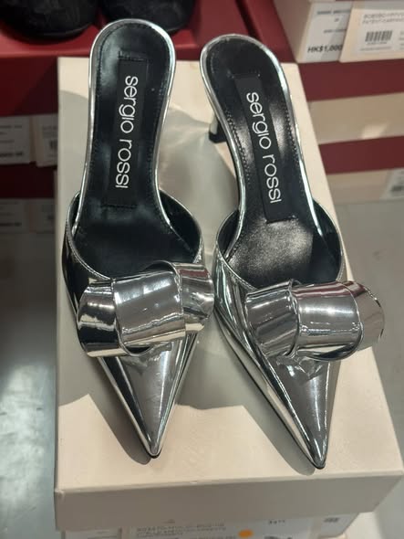 Times Square Bazaar: Sergio Rossi footwear from 85% off, prices from HK$700 to HK$1,500…